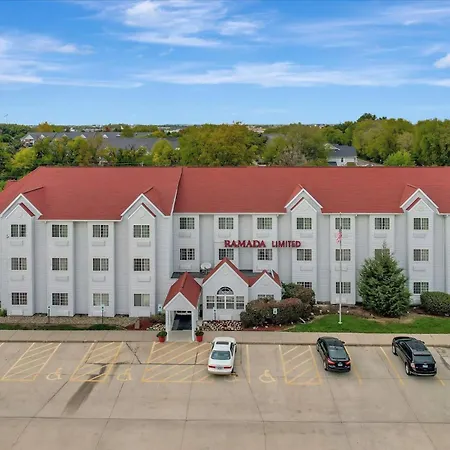 Ramada Limited Bloomington Il I-74/I-55