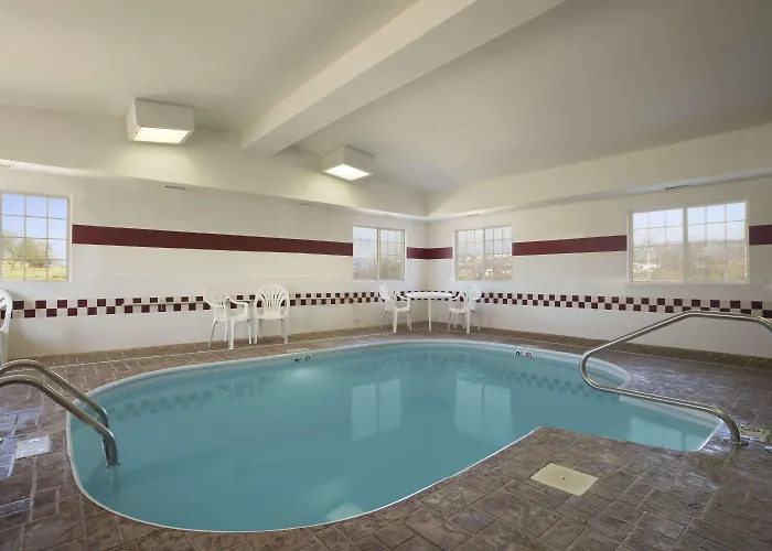 Ramada Limited Il I-74/i-55 Hotel Bloomington