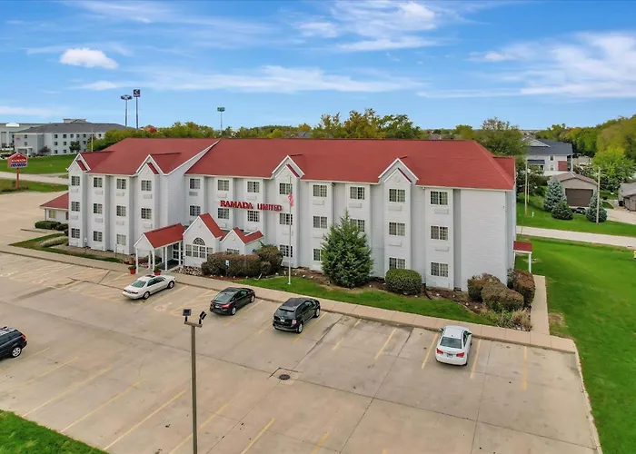 Ramada Limited Il I-74/i-55 Hotel