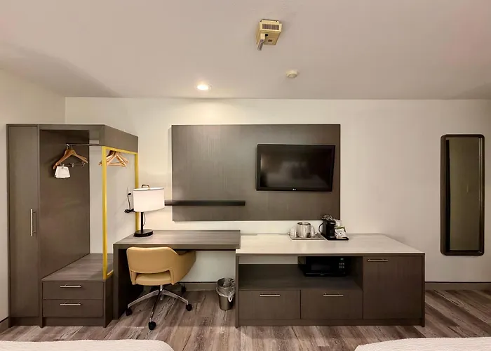 Ramada Limited Il I-74/i-55 Bloomington