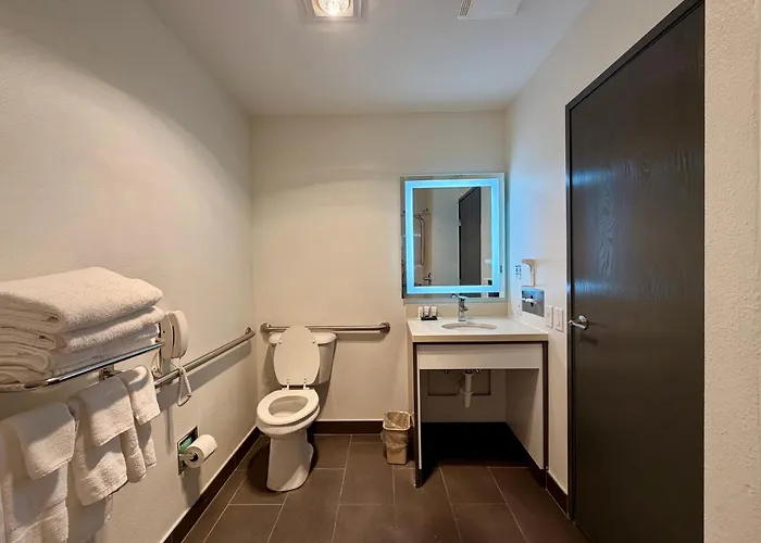 Ramada Limited Il I-74/i-55 Hotel