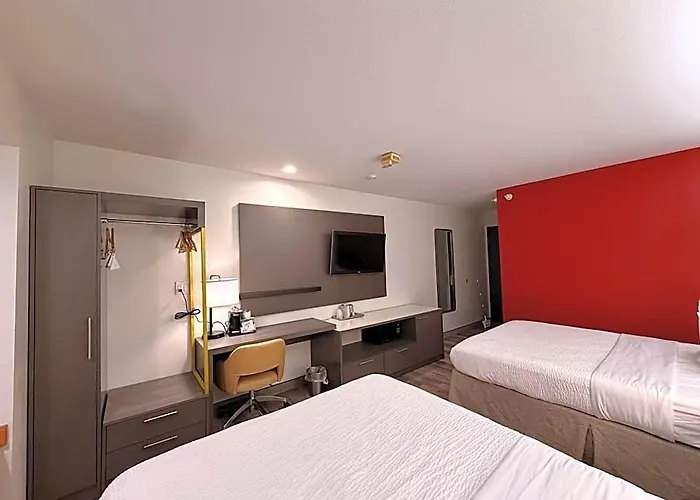 Hotel Ramada Limited Il I-74/i-55 2*