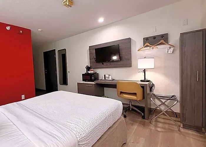 Ramada Limited Il I-74/i-55 Bloomington